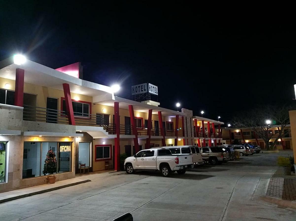 El Descanso Inn มาซาตลัน ภายนอก รูปภาพ